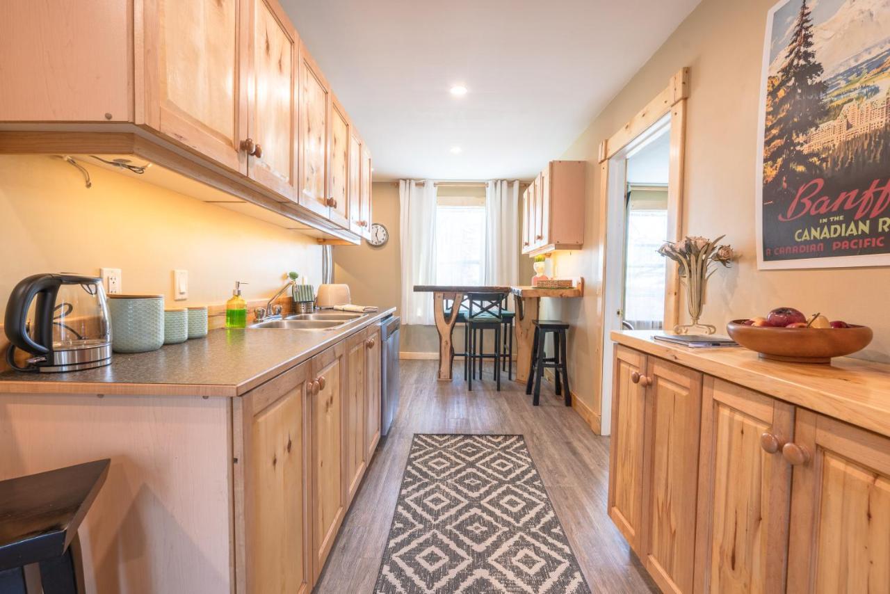 Craftsman'S Loft - Heritage Charm - Ac - 5 Min Dt YYC Exterior photo