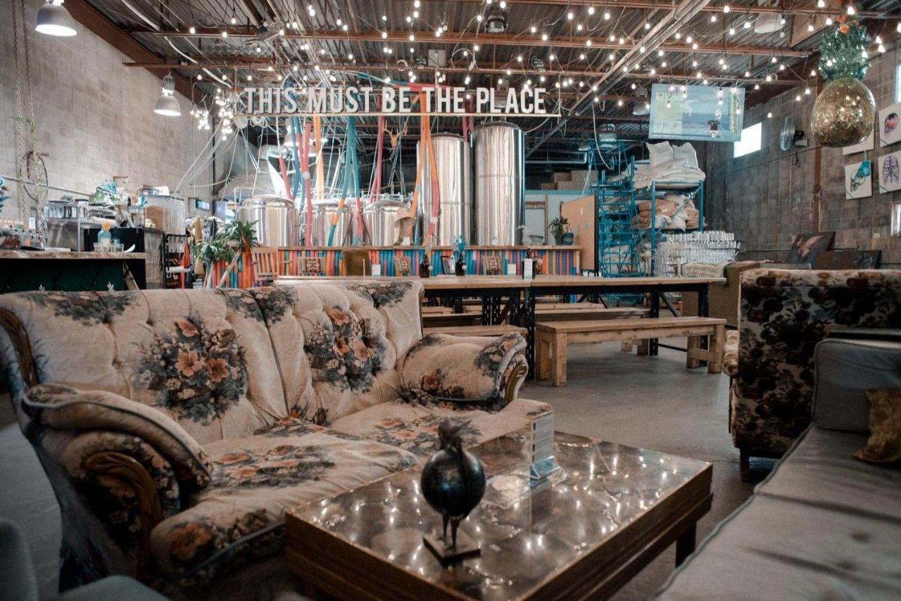 Craftsman'S Loft - Heritage Charm - Ac - 5 Min Dt YYC Exterior photo