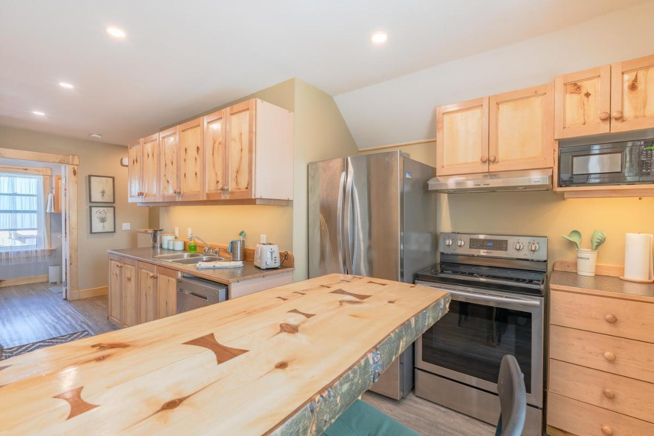 Craftsman'S Loft - Heritage Charm - Ac - 5 Min Dt YYC Exterior photo